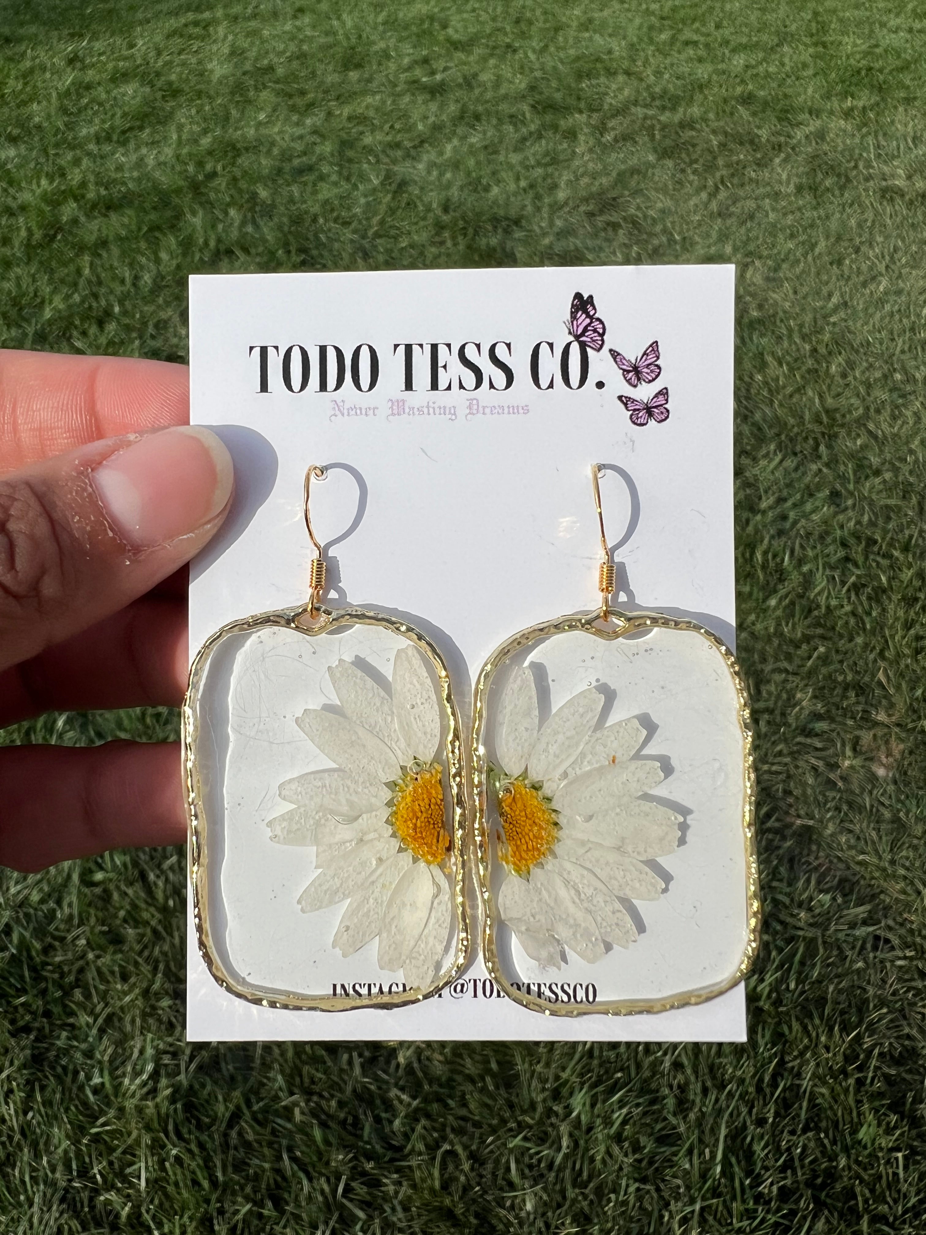 Golden Daisy Frame Earrings